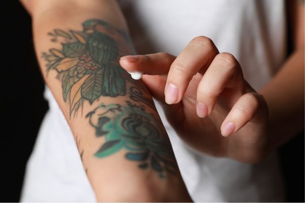 Cura del tatuaggio: crema protettiva - Più Medical